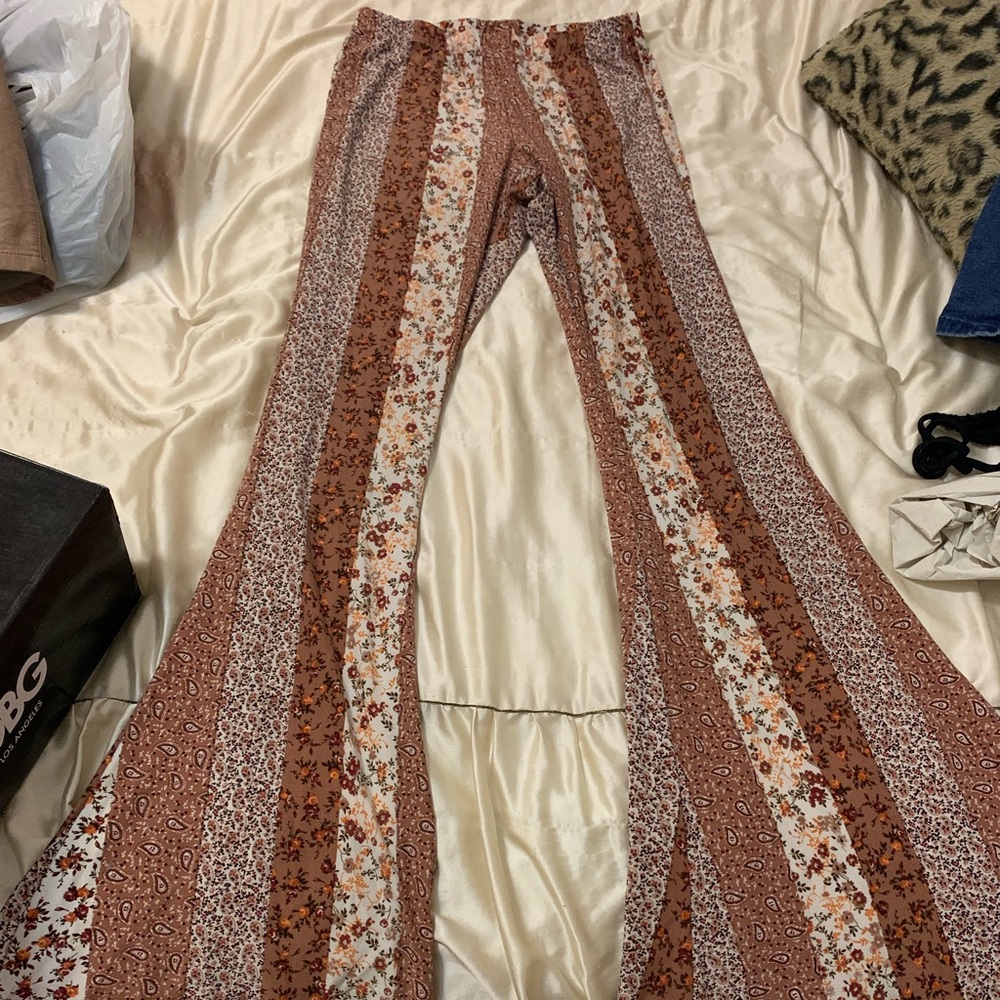 forever 21 size: L but fits like a S , boho pants , skin tight